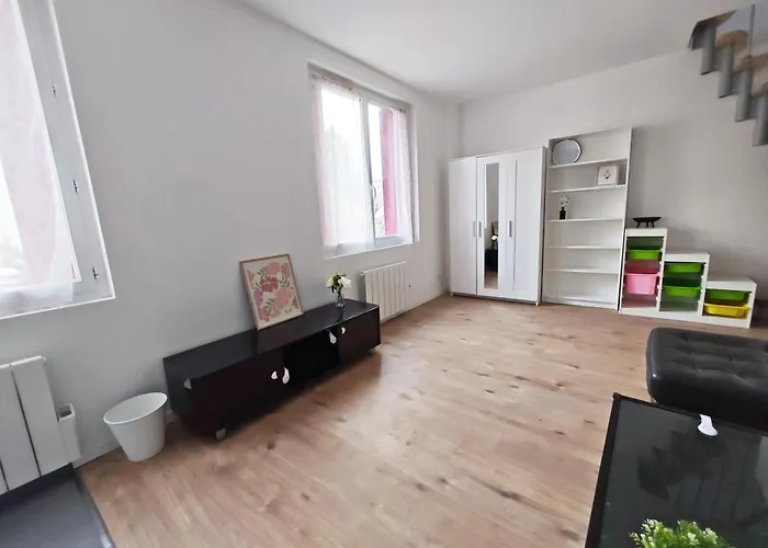 Διαμέρισμα Comfortable Loft And For 2 Or 4 Persons